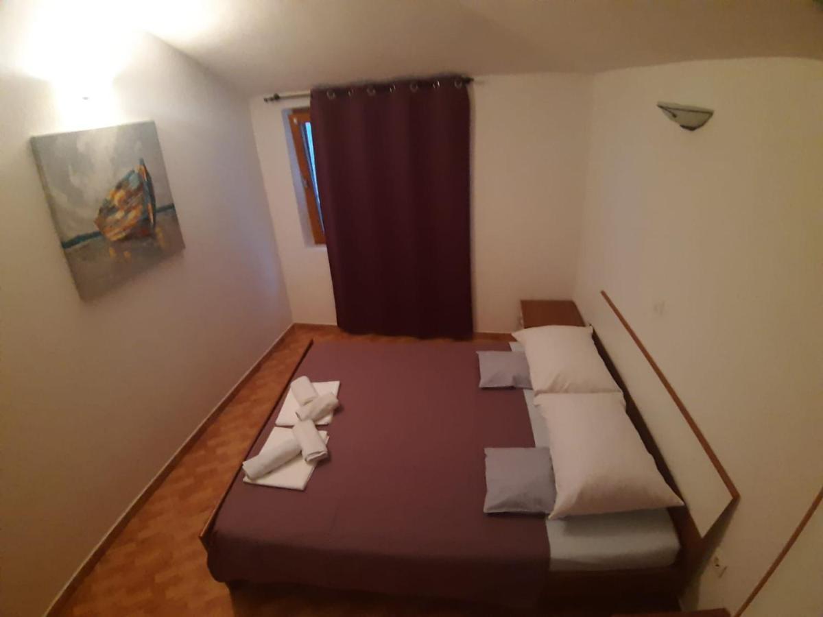 Apartments Knezic Igrane Dış mekan fotoğraf