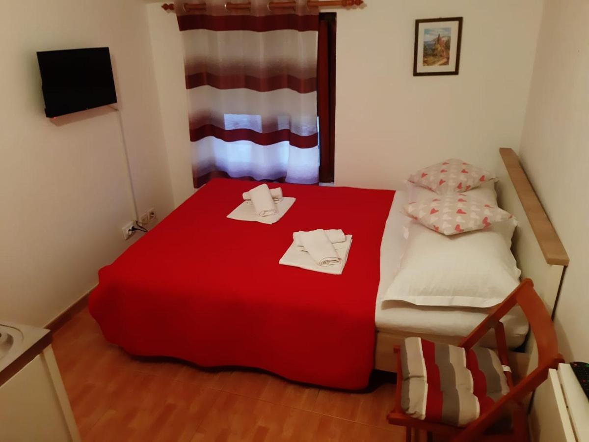Apartments Knezic Igrane Dış mekan fotoğraf