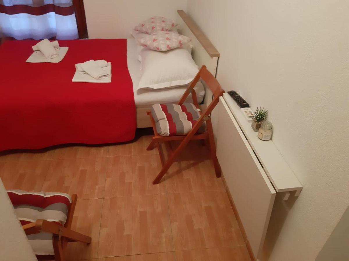 Apartments Knezic Igrane Dış mekan fotoğraf