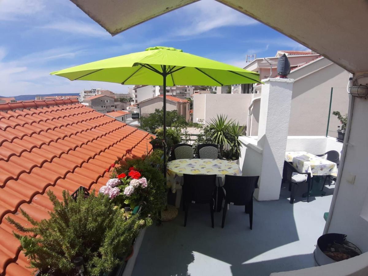 Apartments Knezic Igrane Dış mekan fotoğraf