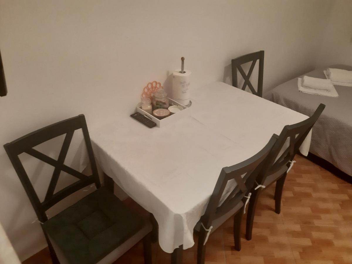 Apartments Knezic Igrane Dış mekan fotoğraf