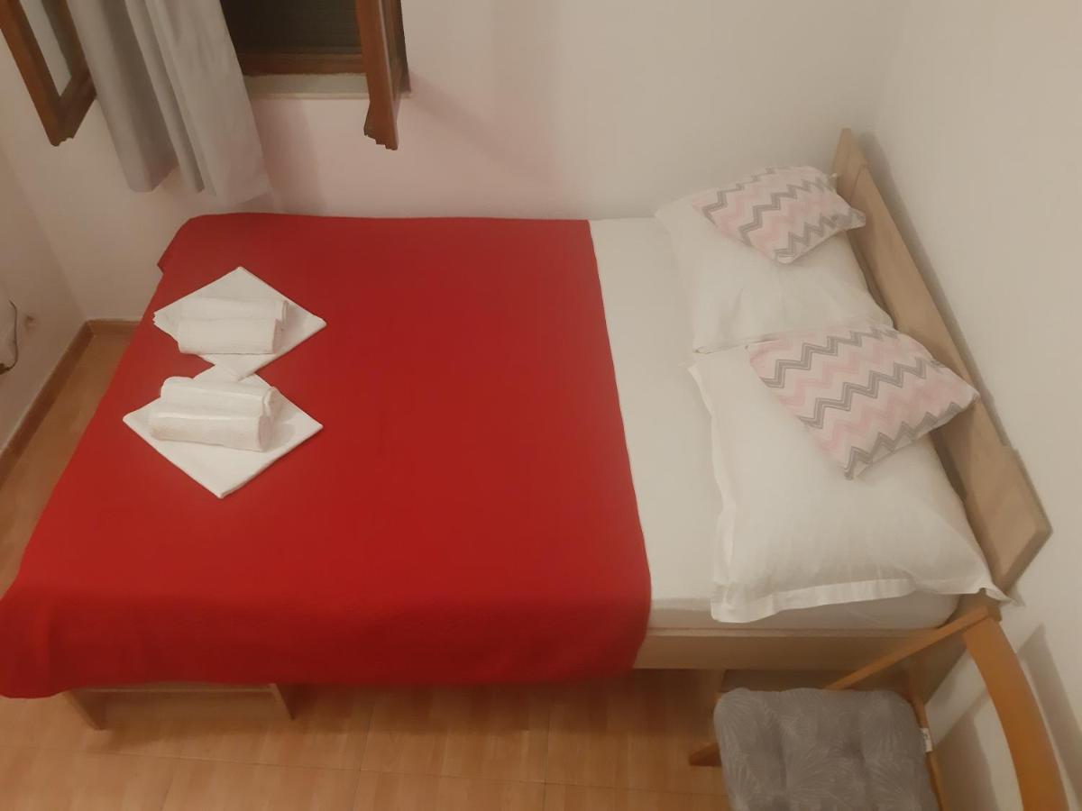 Apartments Knezic Igrane Dış mekan fotoğraf