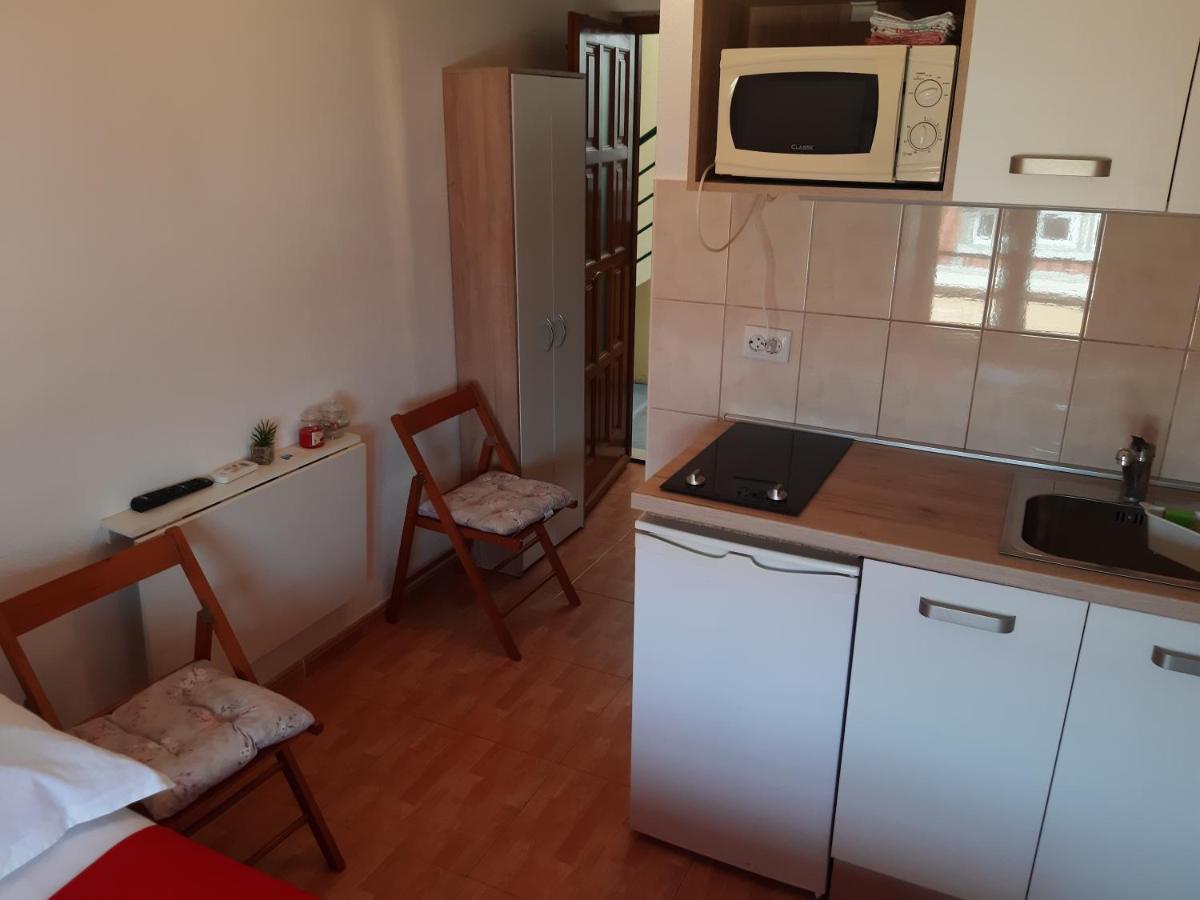 Apartments Knezic Igrane Dış mekan fotoğraf